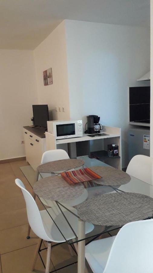 Au Petit Dodo Apartment Сен-Пиер Екстериор снимка