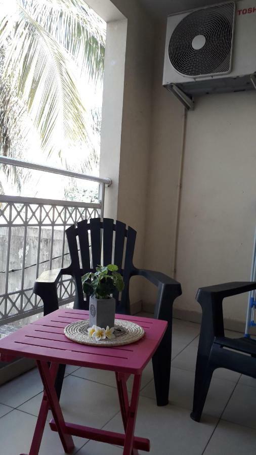 Au Petit Dodo Apartment Сен-Пиер Екстериор снимка